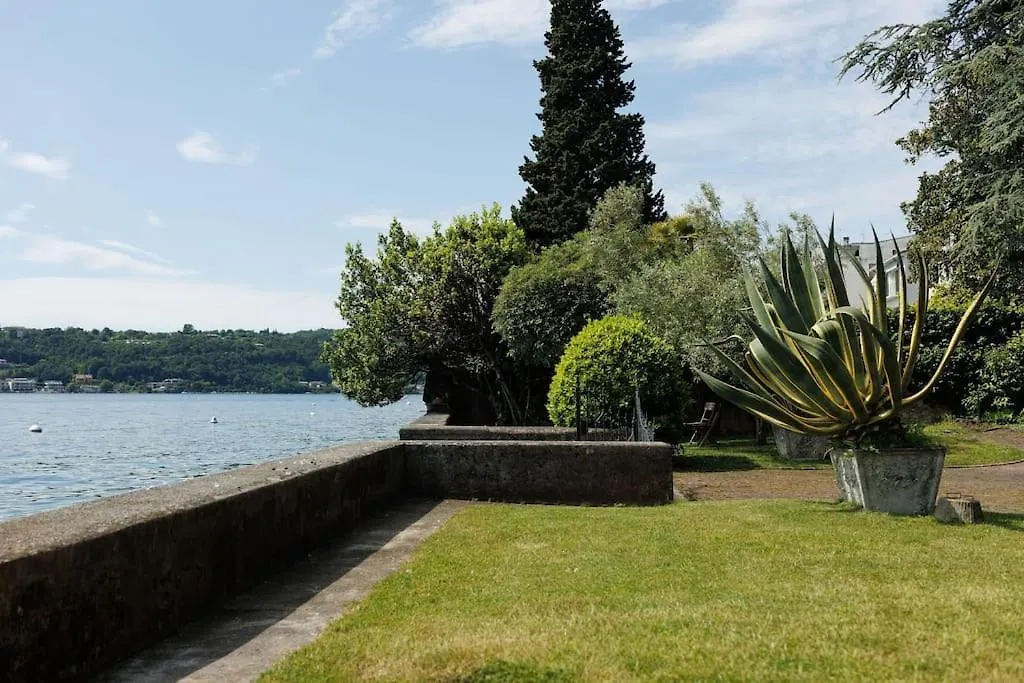 Casa Dante Lake Front Apartment Salò Itália